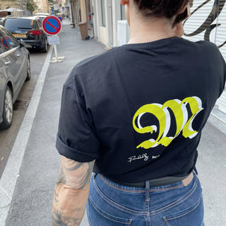 Unisex Cotton Black ‘M’ T-shirt / Green